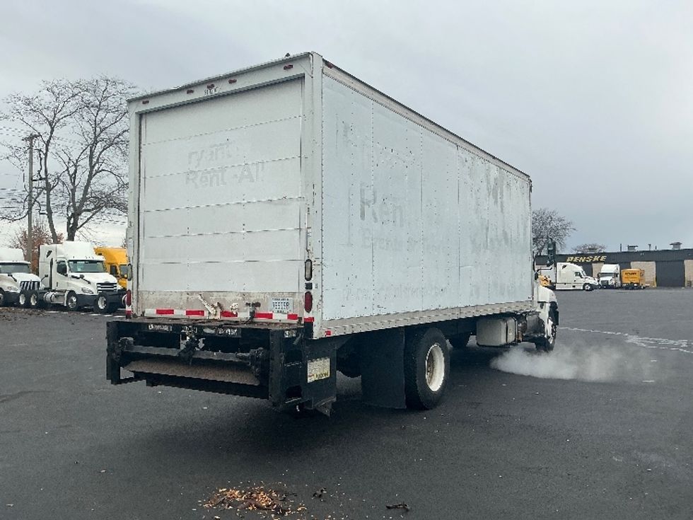 Medium Duty Box Truck-Light and Medium Duty Trucks-Hino-2012-268-Lexington-KY-195,254\n\t\tmiles-$ 30,000 - Image 12