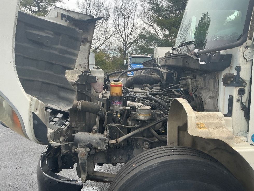 Medium Duty Box Truck-Light and Medium Duty Trucks-Hino-2012-268-Lexington-KY-195,254\n\t\tmiles-$ 30,000 - Image 23