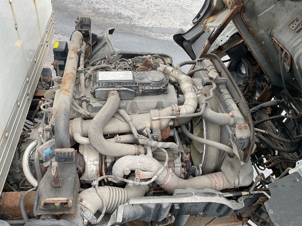 Medium Duty Box Truck-Light and Medium Duty Trucks-Hino-2013-195-Etobicoke-ON-268,021\n\t\tkm-$ 25,000 - Image 23