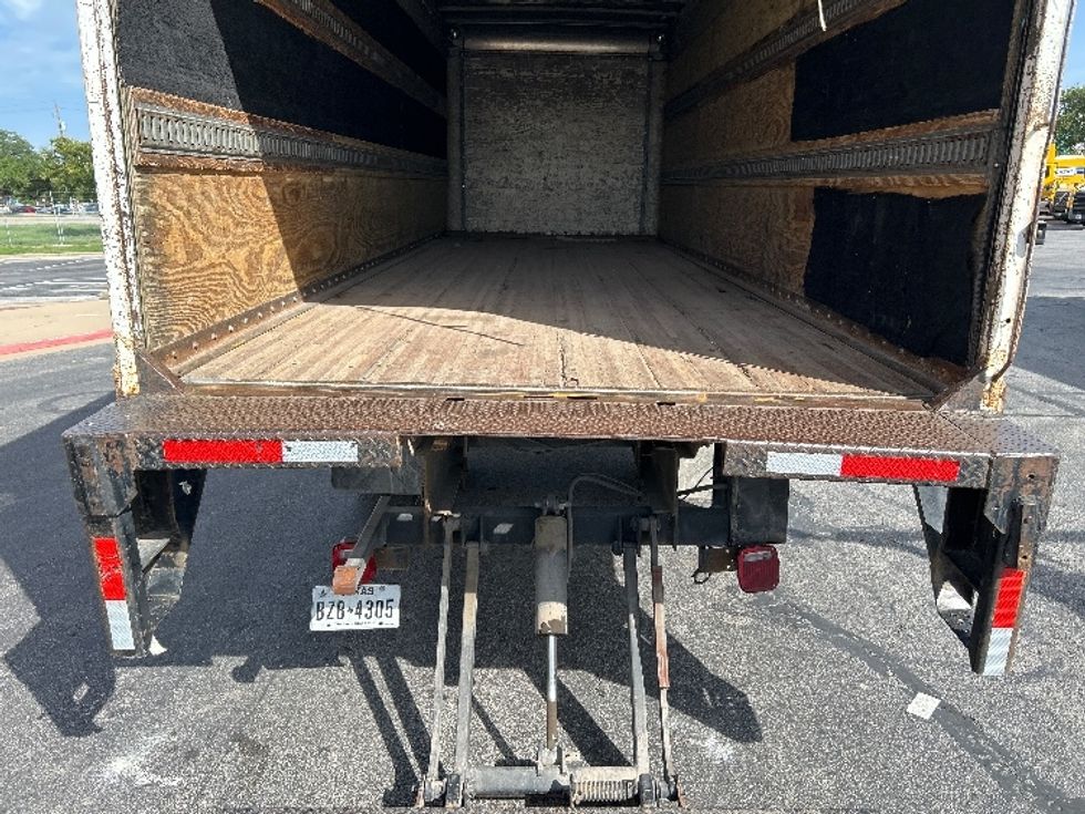 Medium Duty Box Truck-Light and Medium Duty Trucks-Hino-2013-268-Austin-TX-163,601\n\t\tmiles-$ 39,000 - Image 10