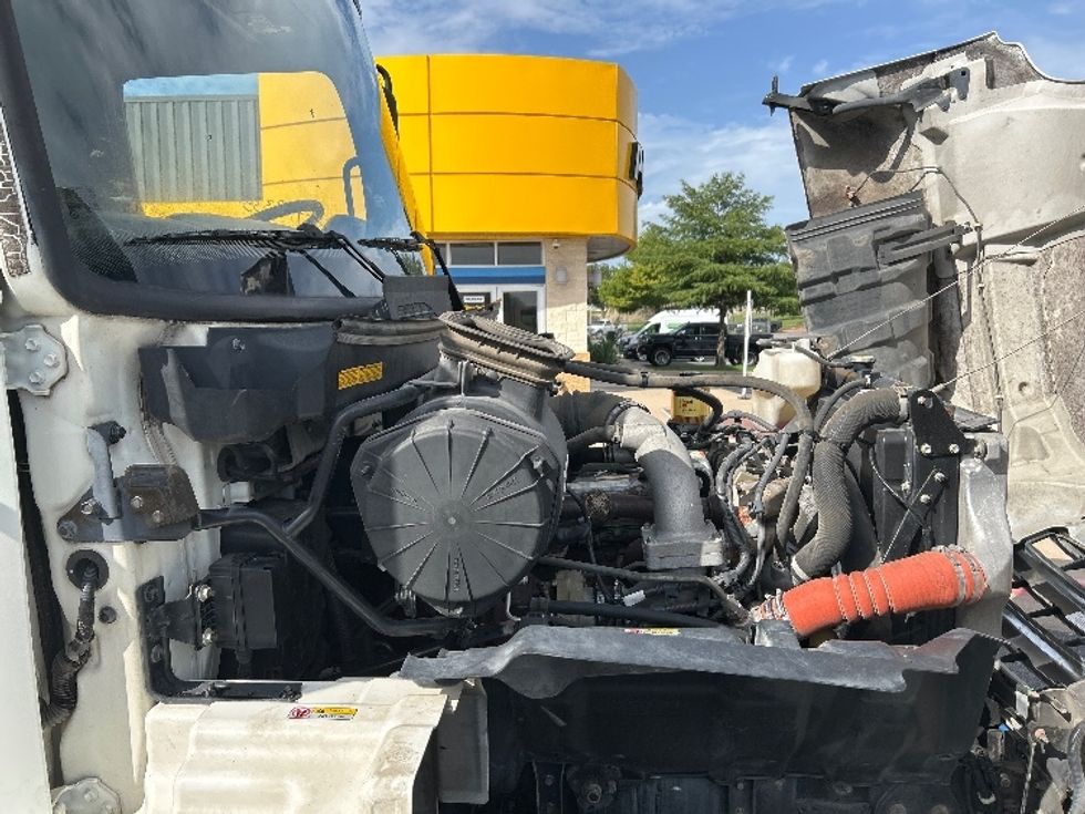 Medium Duty Box Truck-Light and Medium Duty Trucks-Hino-2013-268-Austin-TX-163,601\n\t\tmiles-$ 39,000 - Image 23