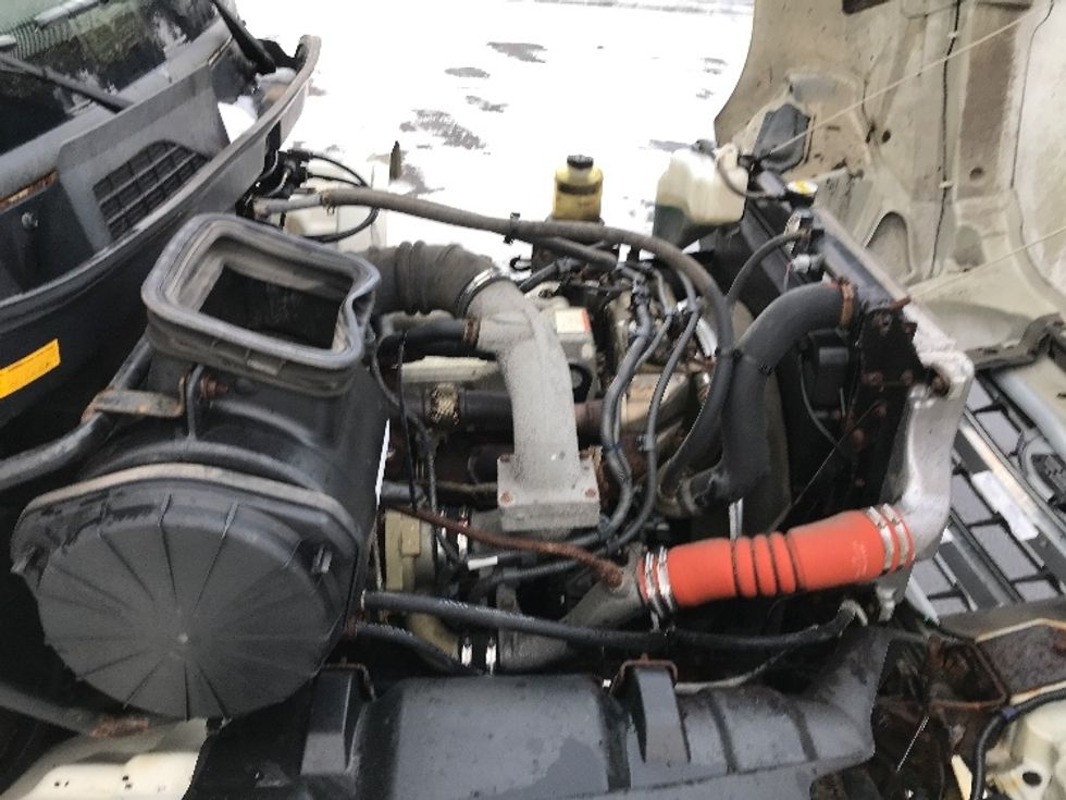 Medium Duty Box Truck-Light and Medium Duty Trucks-Hino-2013-268-Buffalo-NY-196,341\n\t\tmiles-$ 29,000 - Image 22