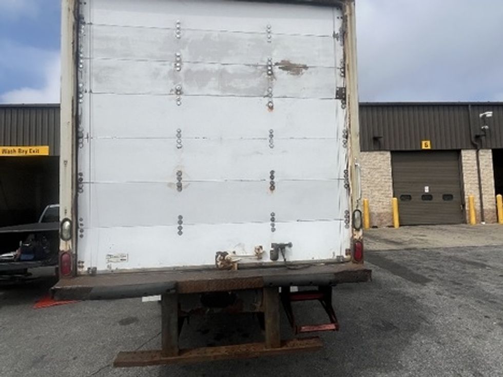 Medium Duty Box Truck-Light and Medium Duty Trucks-Hino-2013-268-Fitchburg-MA-238,662\n\t\tmiles-$ 25,500 - Image 7