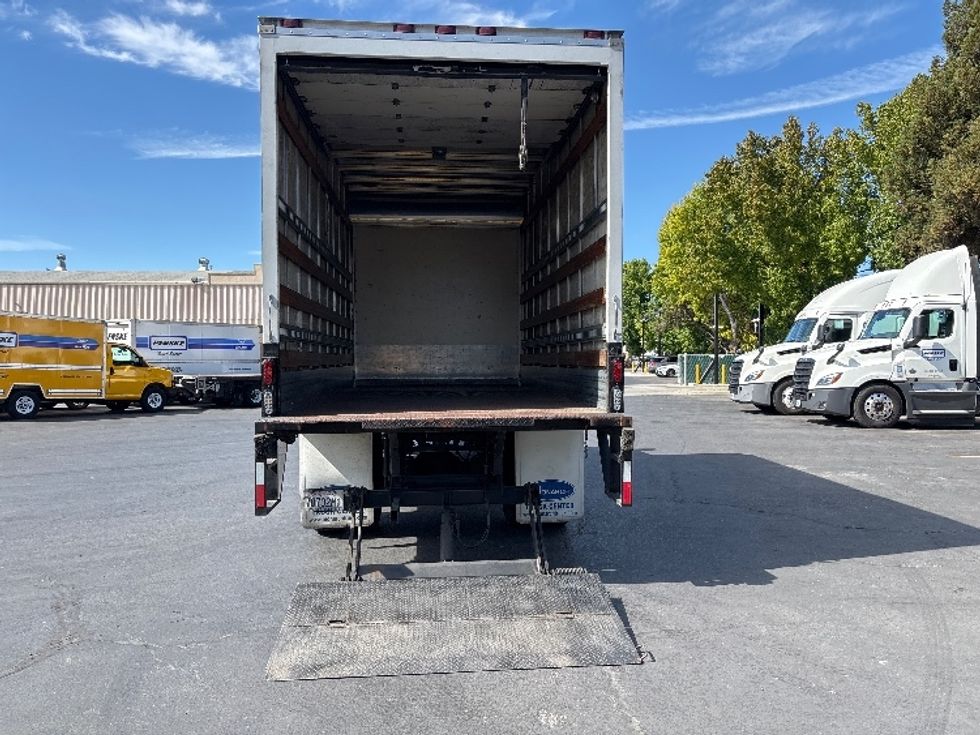 Medium Duty Box Truck-Light and Medium Duty Trucks-Hino-2013-268-Santa Clara-CA-55,421\n\t\tmiles-$ 38,250 - Image 9
