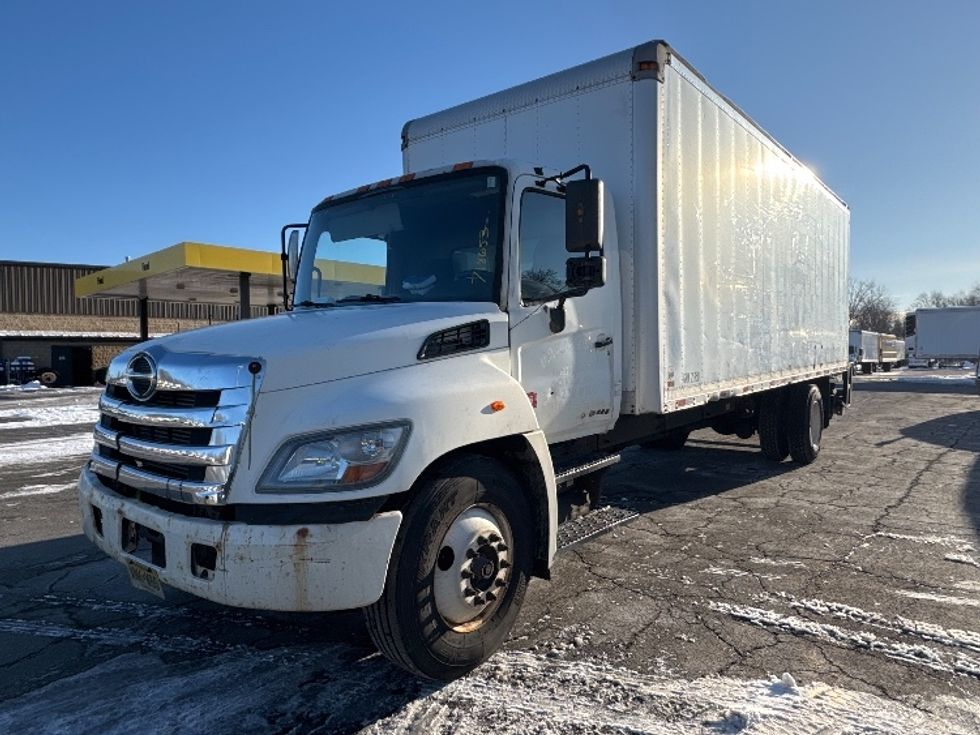 Medium Duty Box Truck-Light and Medium Duty Trucks-Hino-2013-338-Parsippany-NJ-300,591\n\t\tmiles-$ 20,000 - Image 3