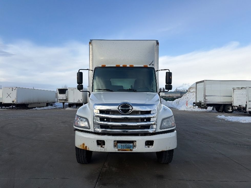 Medium Duty Box Truck-Light and Medium Duty Trucks-Hino-2013-338-West Fargo-ND-209,174\n\t\tmiles-$ 31,250 - Image 2