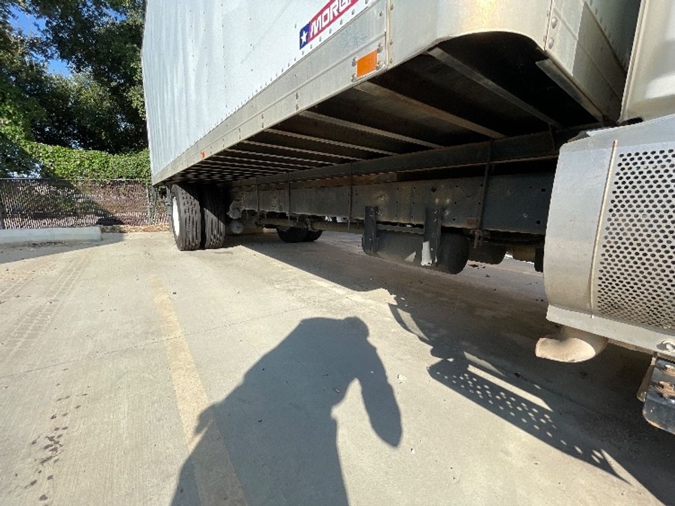 Medium Duty Box Truck-Light and Medium Duty Trucks-Hino-2014-268-Round Rock-TX-327,676\n\t\tmiles-$ 24,000 - Image 14