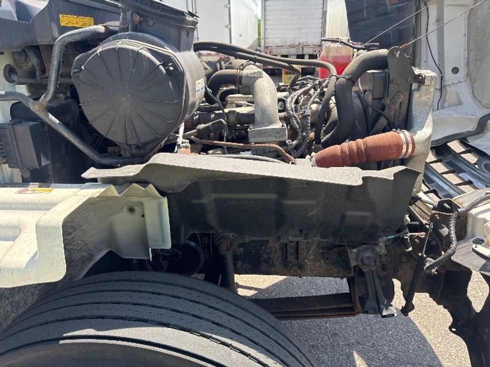 Medium Duty Box Truck-Light and Medium Duty Trucks-Hino-2014-338-Brooklyn Park-MN-212,953\n\t\tmiles-$ 31,500 - Image 23