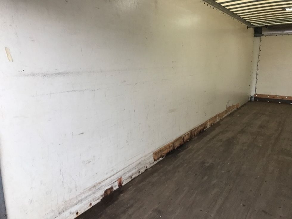 Medium Duty Box Truck-Light and Medium Duty Trucks-Hino-2015-268-Buffalo-NY-175,211\n\t\tmiles-$ 40,000 - Image 11