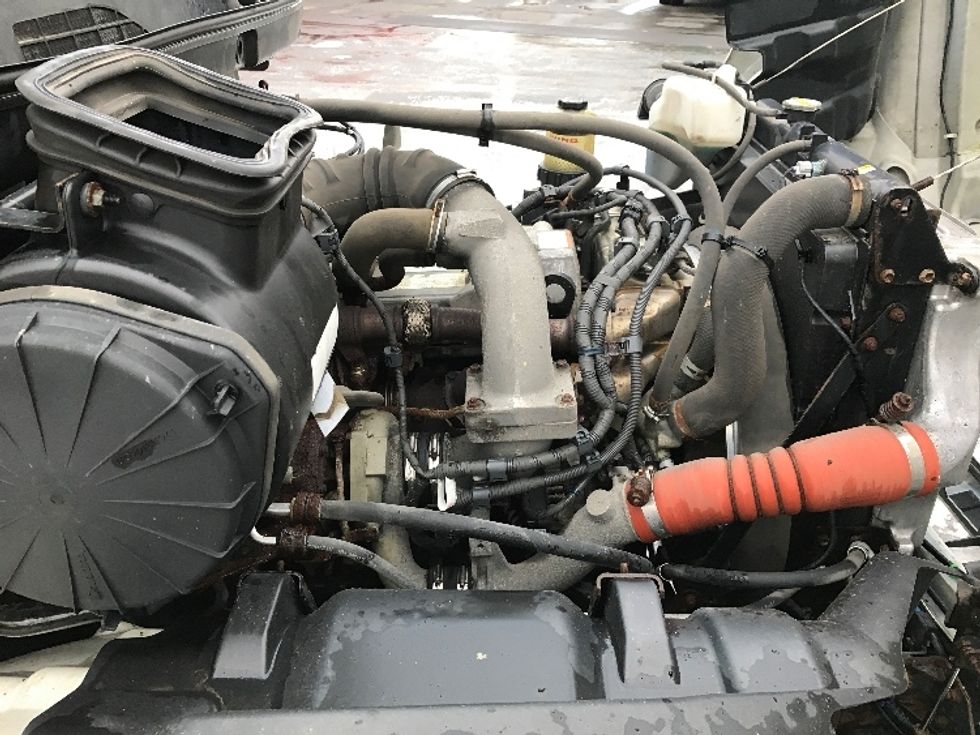 Medium Duty Box Truck-Light and Medium Duty Trucks-Hino-2015-268-Buffalo-NY-175,211\n\t\tmiles-$ 40,000 - Image 23