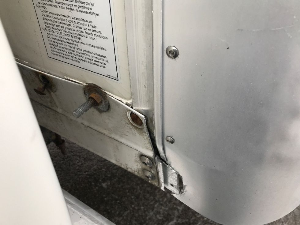 Medium Duty Box Truck-Light and Medium Duty Trucks-Hino-2015-268-Buffalo-NY-175,211\n\t\tmiles-$ 40,000 - Image 26