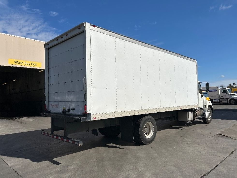 Medium Duty Box Truck-Light and Medium Duty Trucks-Hino-2015-268-Fontana-CA-229,925\n\t\tmiles-$ 38,500 - Image 12