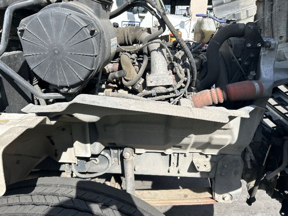 Medium Duty Box Truck-Light and Medium Duty Trucks-Hino-2015-268-Fontana-CA-229,925\n\t\tmiles-$ 38,500 - Image 22