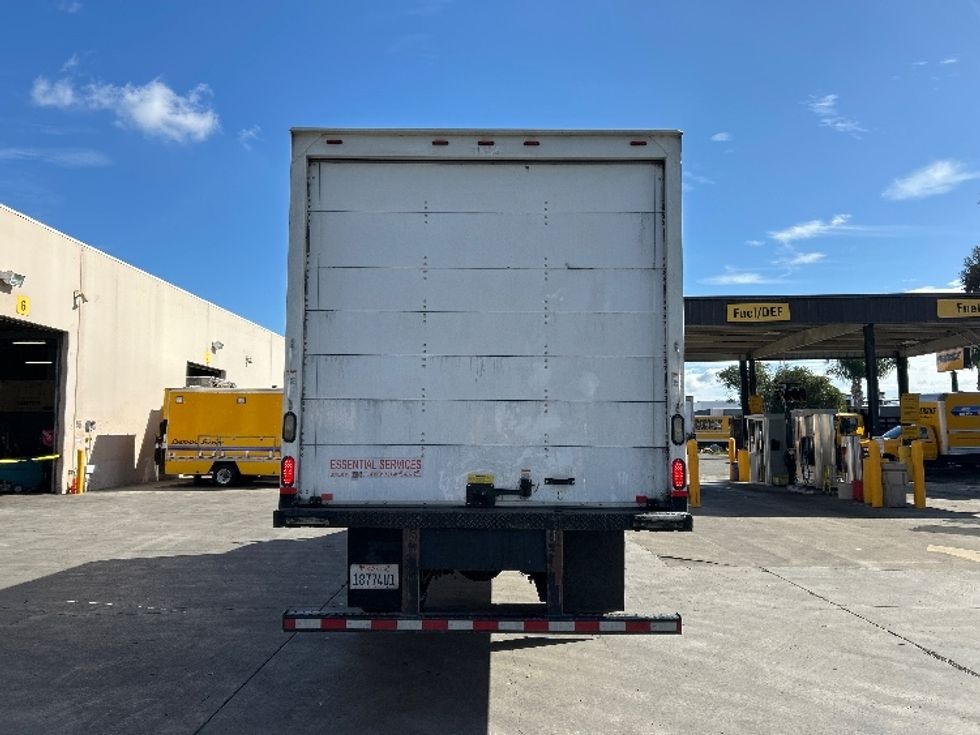 Medium Duty Box Truck-Light and Medium Duty Trucks-Hino-2015-268-Fontana-CA-229,925\n\t\tmiles-$ 38,500 - Image 7