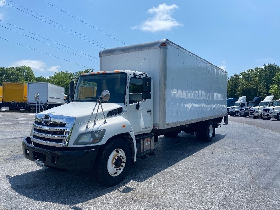 2015 Hino 268 Medium Duty Box Truck