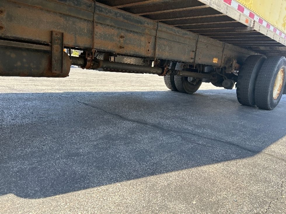 Medium Duty Box Truck-Light and Medium Duty Trucks-Hino-2015-268-Londonderry-NH-281,955\n\t\tmiles-$ 21,000 - Image 5