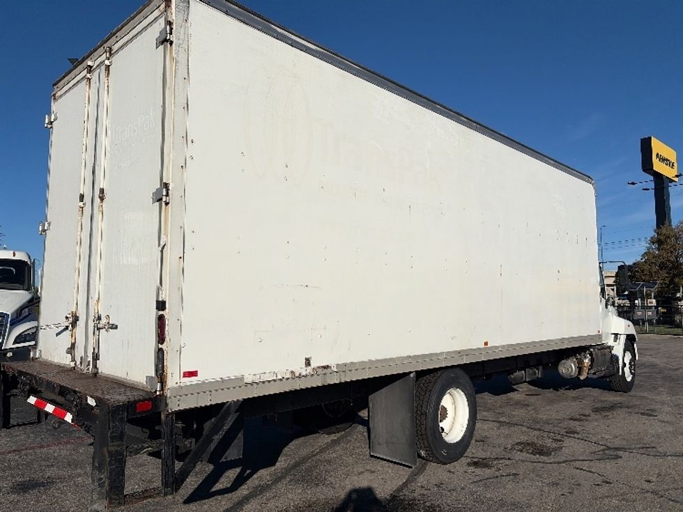 Medium Duty Box Truck-Light and Medium Duty Trucks-Hino-2016-268-Austin-TX-149,545\n\t\tmiles-$ 36,000 - Image 13