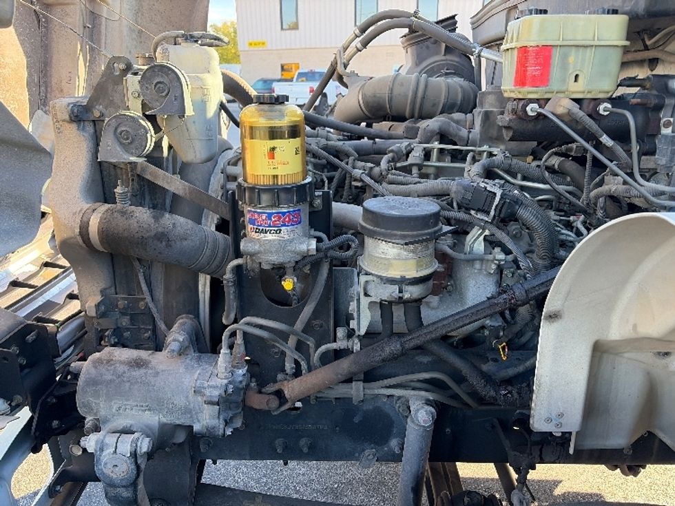 Medium Duty Box Truck-Light and Medium Duty Trucks-Hino-2016-268-Austin-TX-149,545\n\t\tmiles-$ 36,000 - Image 24