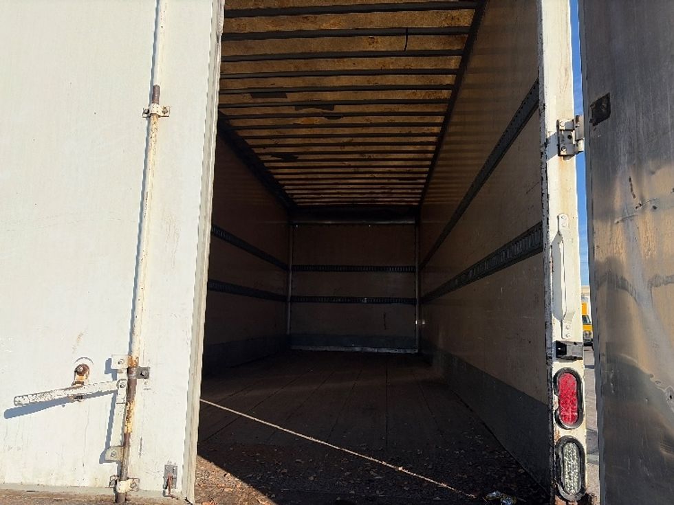 Medium Duty Box Truck-Light and Medium Duty Trucks-Hino-2016-268-Austin-TX-149,545\n\t\tmiles-$ 36,000 - Image 8