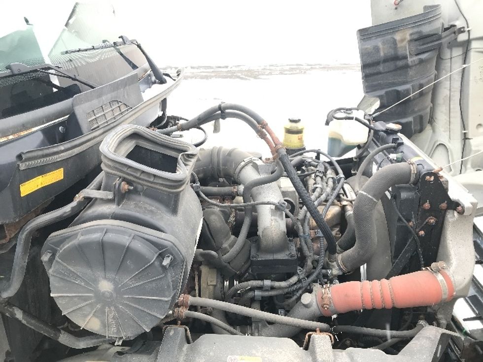 Medium Duty Box Truck-Light and Medium Duty Trucks-Hino-2016-268-Buffalo-NY-216,651\n\t\tmiles-$ 38,000 - Image 23