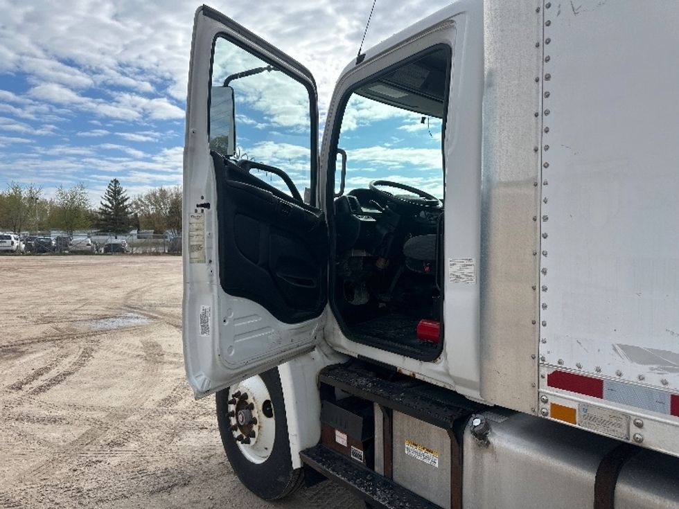 Medium Duty Box Truck-Light and Medium Duty Trucks-Hino-2016-268-North Fond Du Lac-WI-340,318\n\t\tmiles-$ 12,750 - Image 16