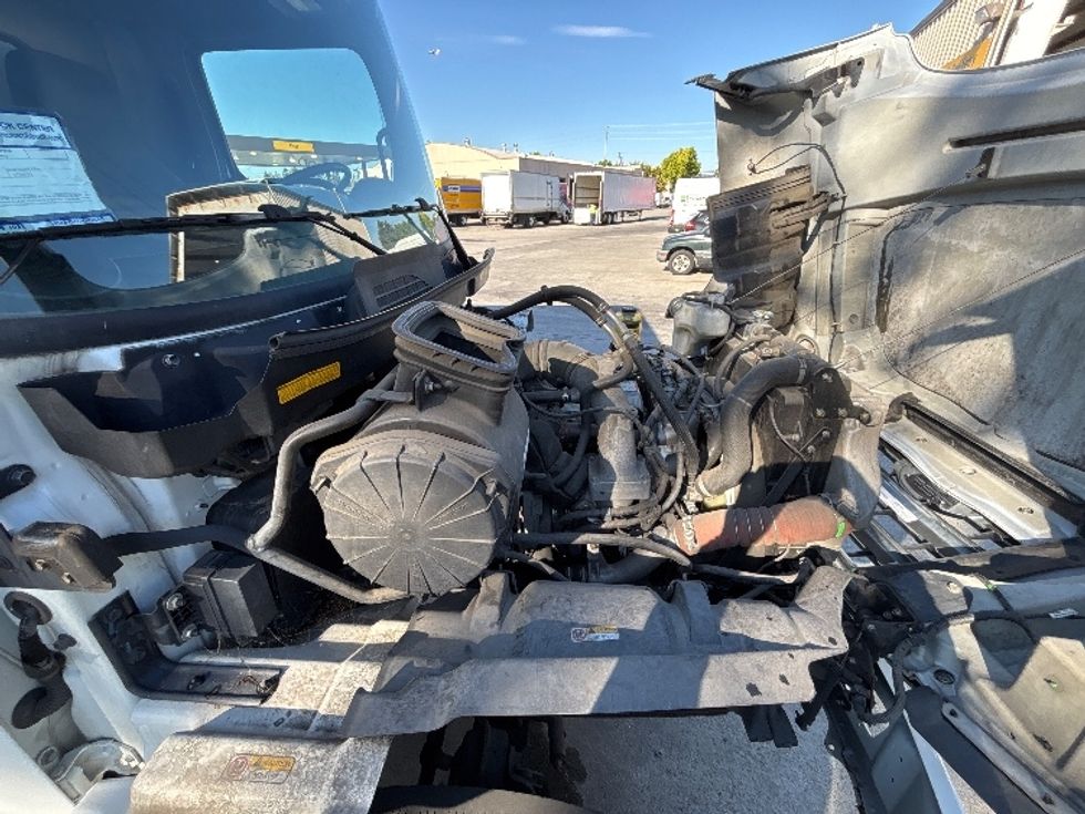 Medium Duty Box Truck-Light and Medium Duty Trucks-Hino-2016-268-Santa Clara-CA-46,182\n\t\tmiles-$ 40,250 - Image 23