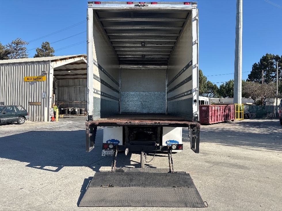Medium Duty Box Truck-Light and Medium Duty Trucks-Hino-2016-268-Santa Clara-CA-46,182\n\t\tmiles-$ 40,250 - Image 9