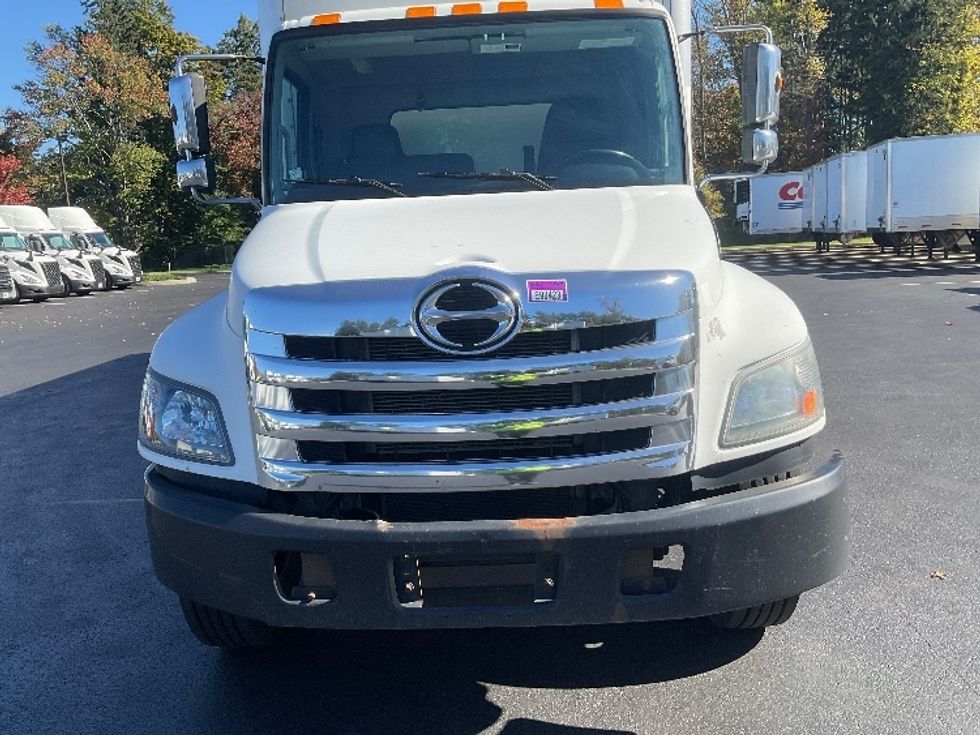 Medium Duty Box Truck-Light and Medium Duty Trucks-Hino-2016-338-Dayton-NJ-371,235\n\t\tmiles-$ 19,000 - Image 25