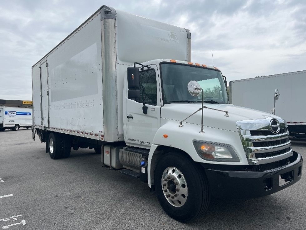 Medium Duty Box Truck-Light and Medium Duty Trucks-Hino-2016-338-King Of Prussia-PA-96,303\n\t\tmiles-$ 43,000 - Image 1