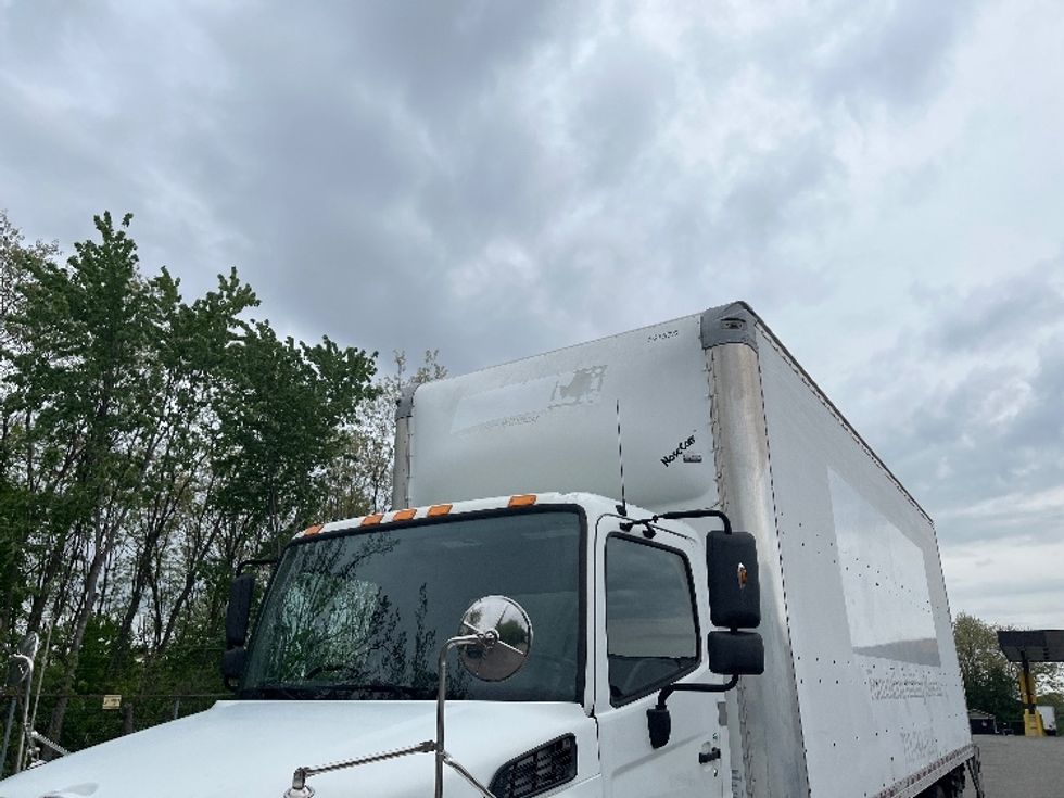 Medium Duty Box Truck-Light and Medium Duty Trucks-Hino-2016-338-King Of Prussia-PA-96,303\n\t\tmiles-$ 43,000 - Image 25