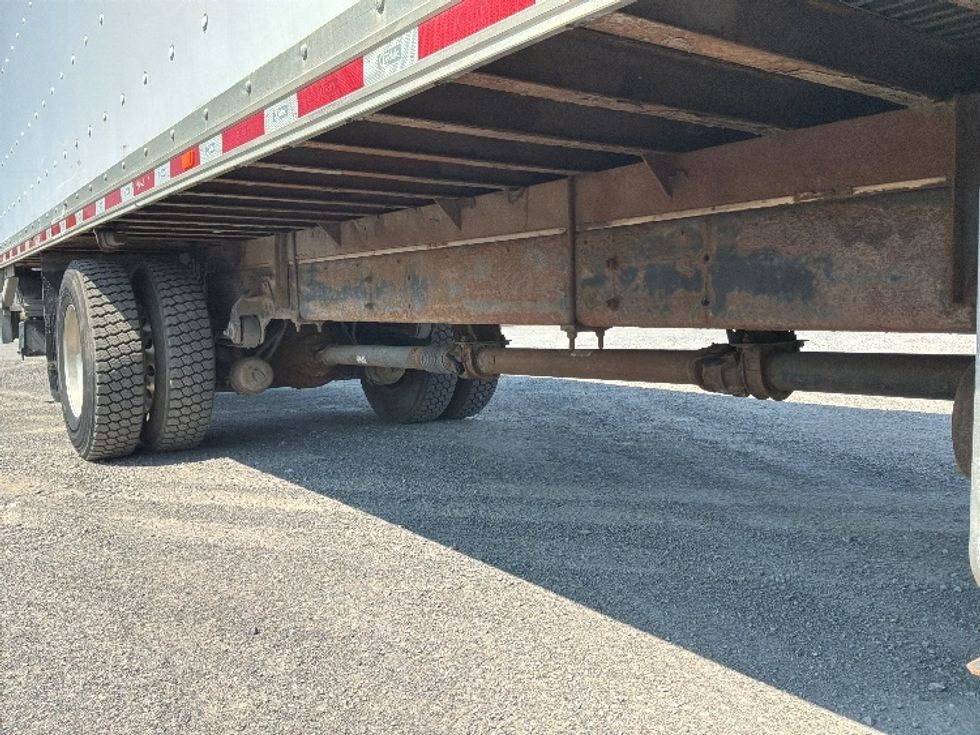 Medium Duty Box Truck-Light and Medium Duty Trucks-Hino-2016-338-Montreal-PQ-484,617\n\t\tkm-$ 15,000 - Image 14