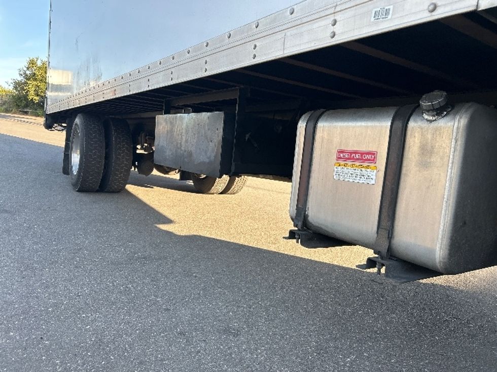 Medium Duty Box Truck-Light and Medium Duty Trucks-Hino-2016-338-San Diego-CA-103,140\n\t\tmiles-$ 45,500 - Image 14