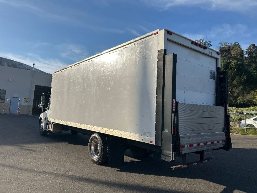 Medium Duty Box Truck-Light and Medium Duty Trucks-Hino-2016-338-San Diego-CA-103,140\n\t\tmiles-$ 45,500 - Image 6