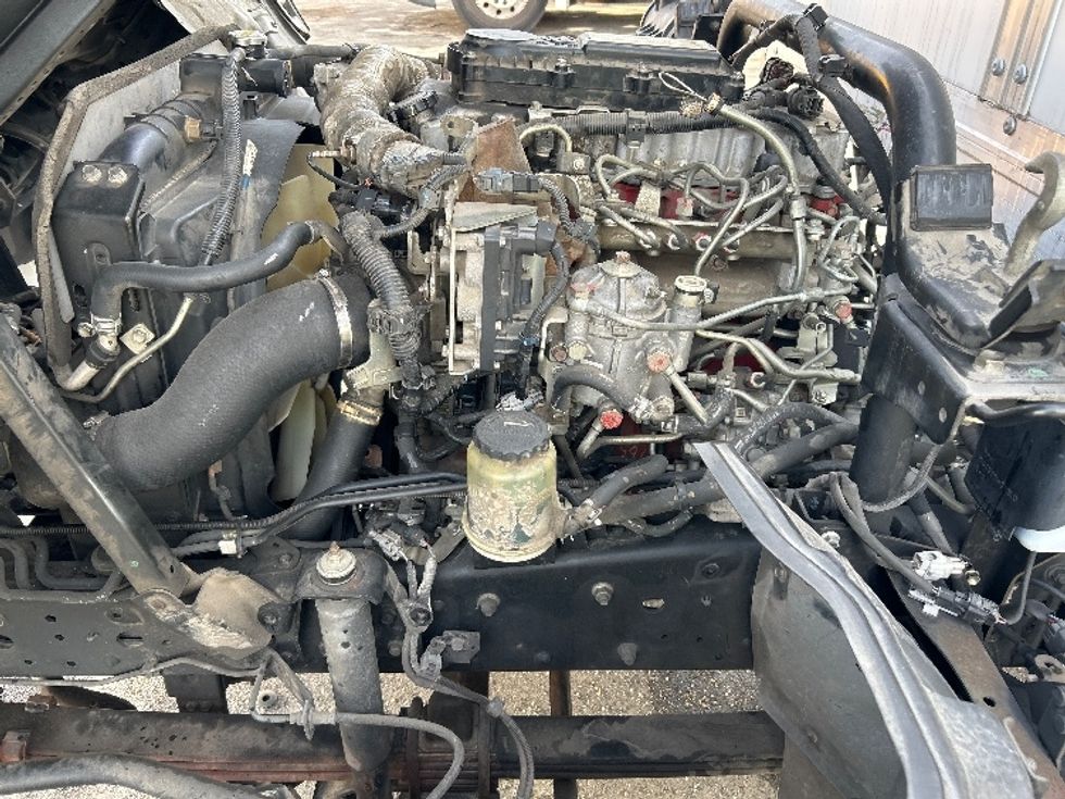 Medium Duty Box Truck-Light and Medium Duty Trucks-Hino-2017-195-Harahan-LA-185,251\n\t\tmiles-$ 15,000 - Image 23