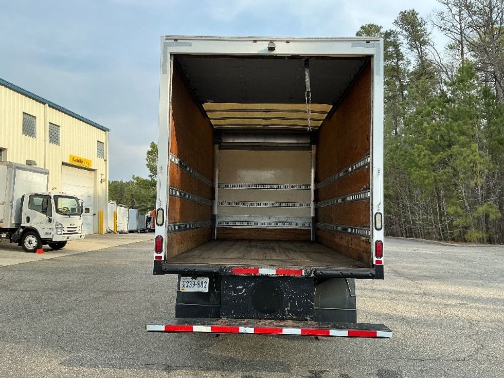 Medium Duty Box Truck-Light and Medium Duty Trucks-Hino-2017-258LP-Prince George-VA-87,410\n\t\tmiles-$ 42,750 - Image 8