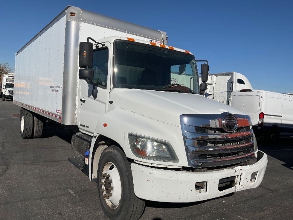 Medium Duty Box Truck-Light and Medium Duty Trucks-Hino-2017-268-Albuquerque-NM-163,418\n\t\tmiles-$ 43,000 - Image 1