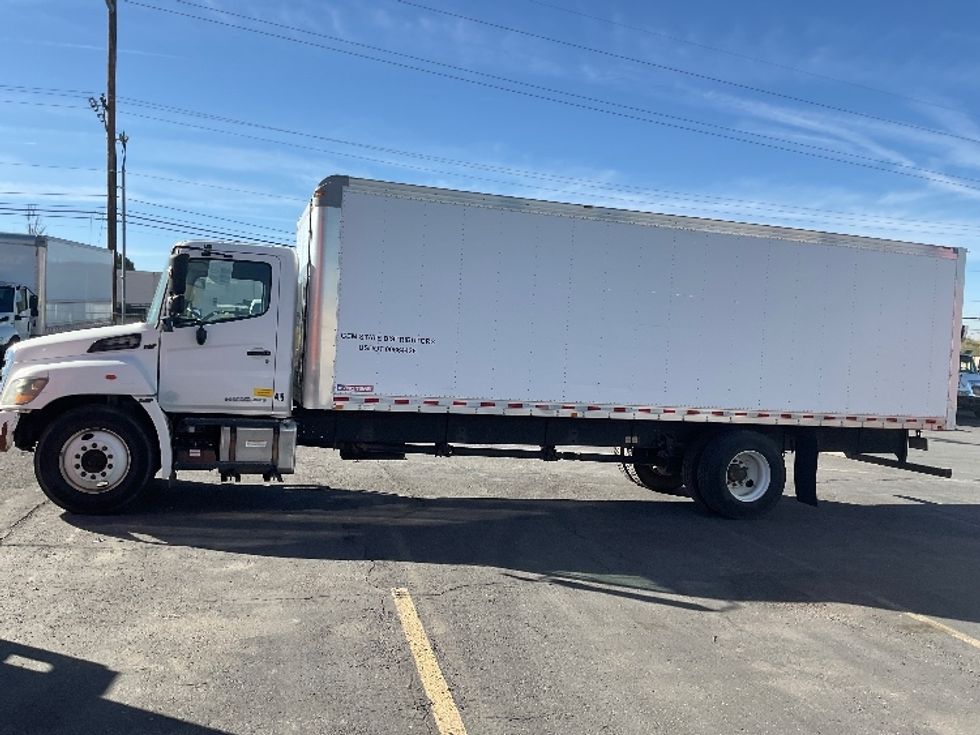 Medium Duty Box Truck-Light and Medium Duty Trucks-Hino-2017-268-Albuquerque-NM-163,418\n\t\tmiles-$ 43,000 - Image 4