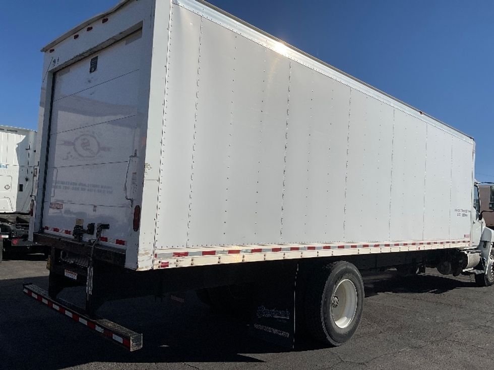 Medium Duty Box Truck-Light and Medium Duty Trucks-Hino-2017-268-Albuquerque-NM-163,418\n\t\tmiles-$ 43,000 - Image 8