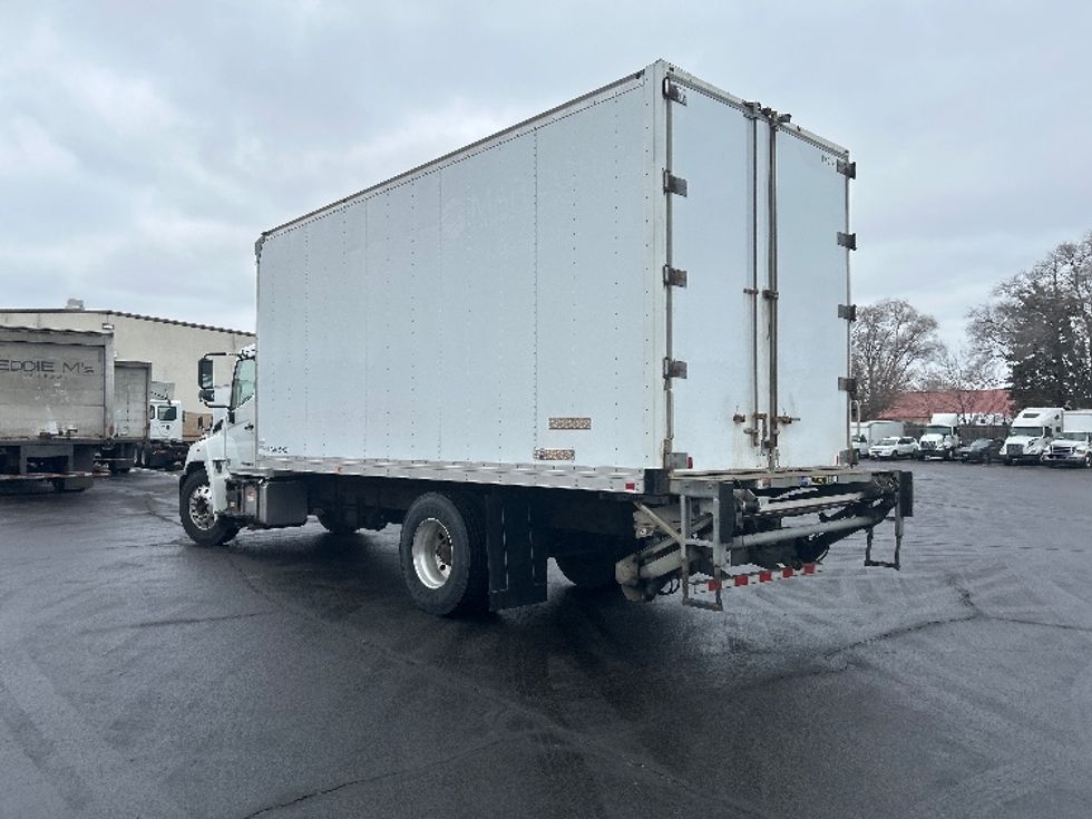 Medium Duty Box Truck-Light and Medium Duty Trucks-Hino-2017-268-Brooklyn Park-MN-44,278\n\t\tmiles-$ 47,750 - Image 6
