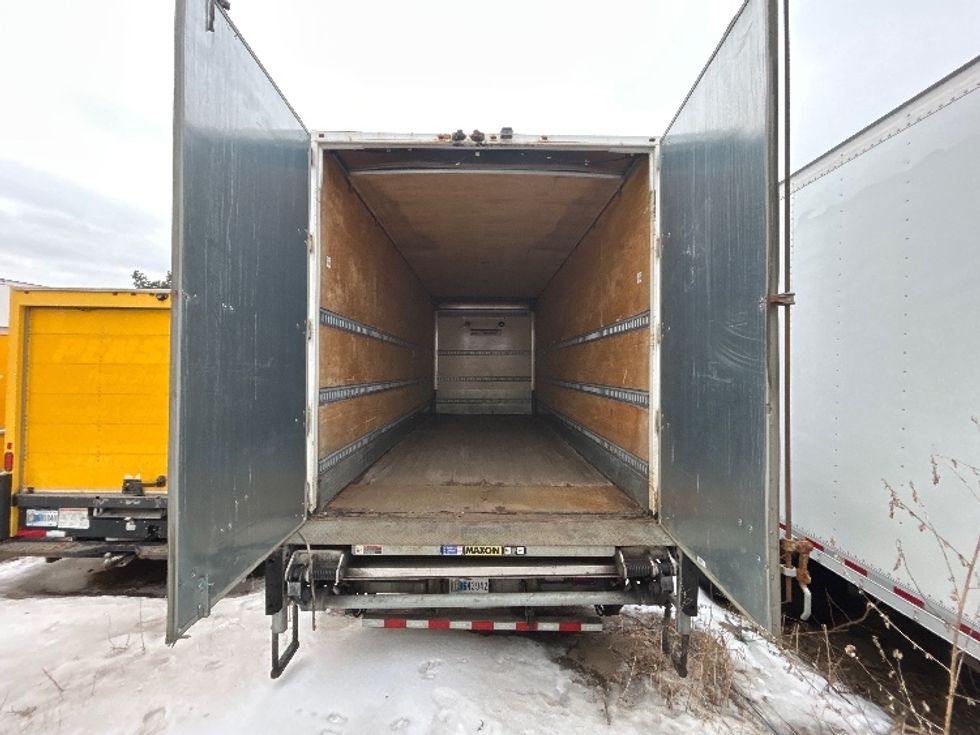 Medium Duty Box Truck-Light and Medium Duty Trucks-Hino-2017-268-Brooklyn Park-MN-44,278\n\t\tmiles-$ 47,750 - Image 8