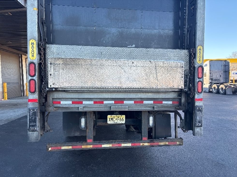 Medium Duty Box Truck-Light and Medium Duty Trucks-Hino-2017-268-Cranbury-NJ-420,057\n\t\tmiles-$ 19,250 - Image 26