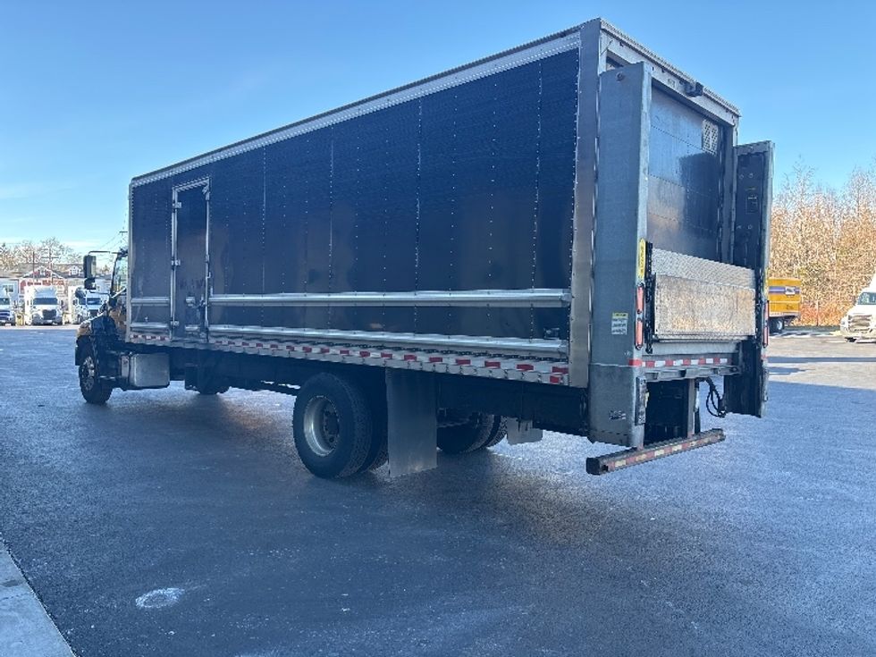 Medium Duty Box Truck-Light and Medium Duty Trucks-Hino-2017-268-Cranbury-NJ-420,057\n\t\tmiles-$ 19,250 - Image 6