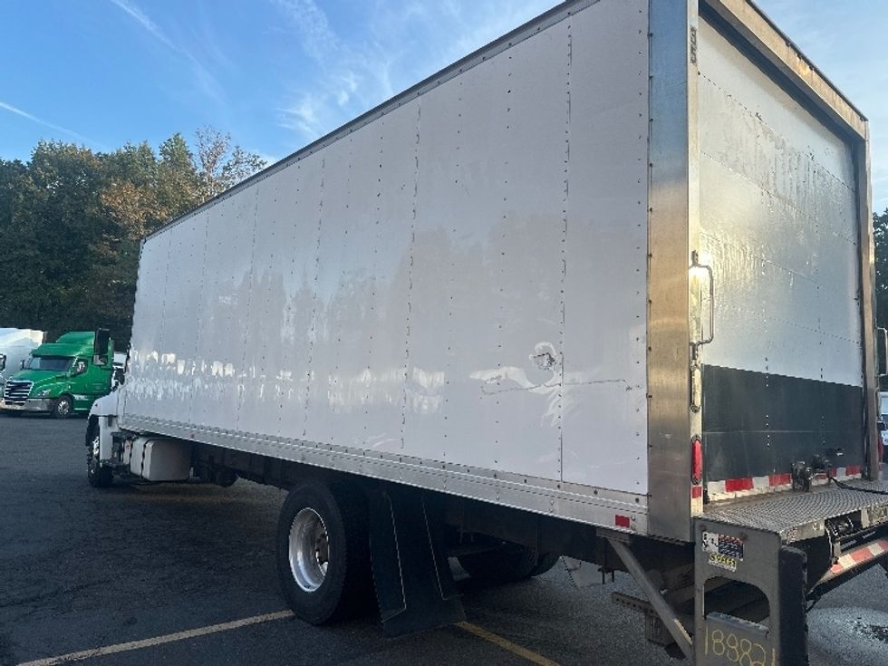 Medium Duty Box Truck-Light and Medium Duty Trucks-Hino-2017-268-Dayton-NJ-272,884\n\t\tmiles-$ 34,500 - Image 6