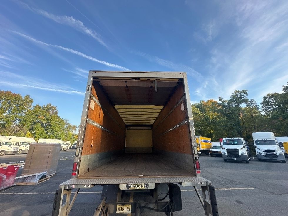 Medium Duty Box Truck-Light and Medium Duty Trucks-Hino-2017-268-Dayton-NJ-272,884\n\t\tmiles-$ 34,500 - Image 8