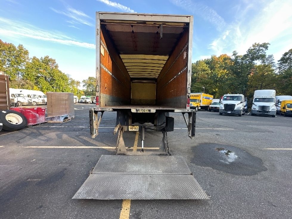 Medium Duty Box Truck-Light and Medium Duty Trucks-Hino-2017-268-Dayton-NJ-272,884\n\t\tmiles-$ 34,500 - Image 9