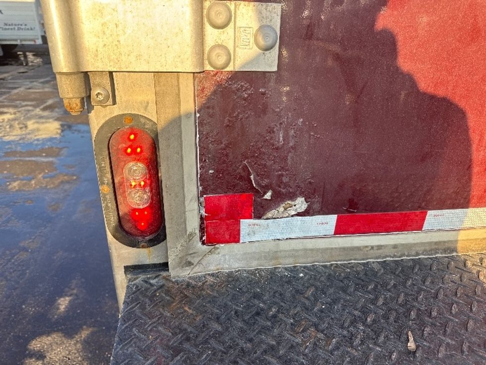 Medium Duty Box Truck-Light and Medium Duty Trucks-Hino-2017-268-Elmsford-NY-61,691\n\t\tmiles-$ 48,000 - Image 29