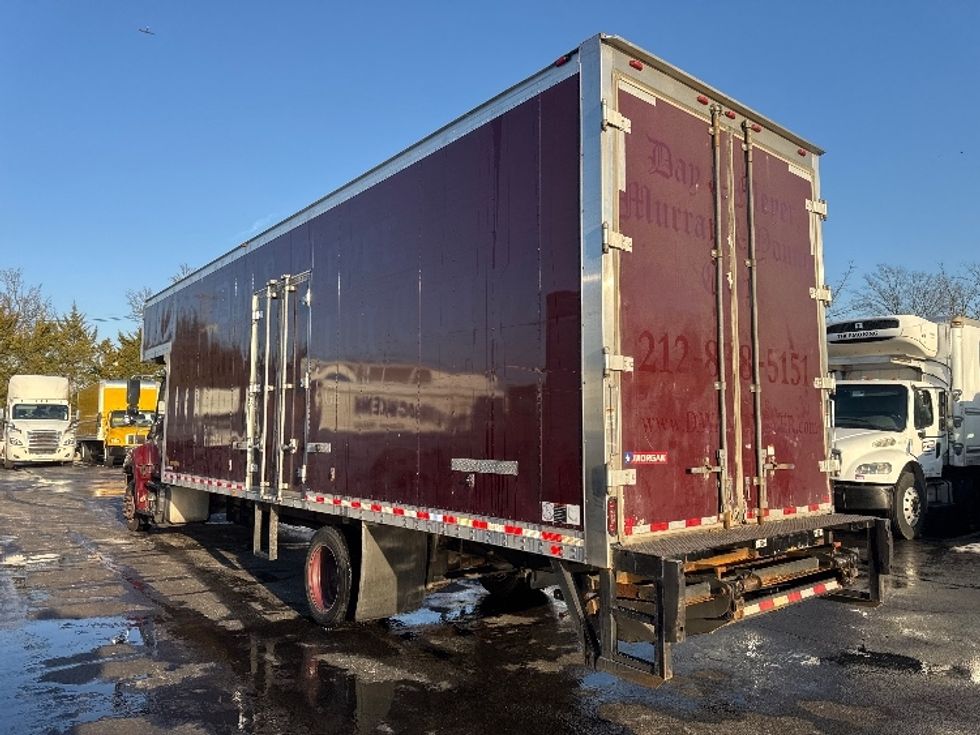 Medium Duty Box Truck-Light and Medium Duty Trucks-Hino-2017-268-Elmsford-NY-61,691\n\t\tmiles-$ 48,000 - Image 6