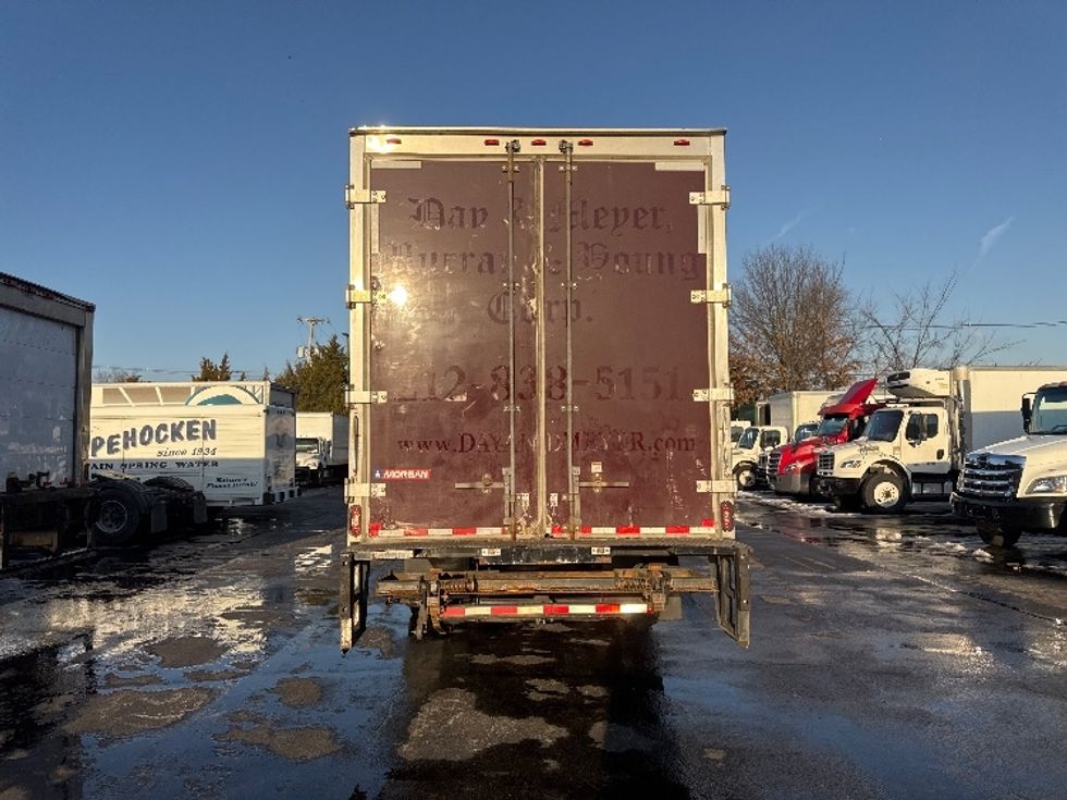 Medium Duty Box Truck-Light and Medium Duty Trucks-Hino-2017-268-Elmsford-NY-61,691\n\t\tmiles-$ 48,000 - Image 7