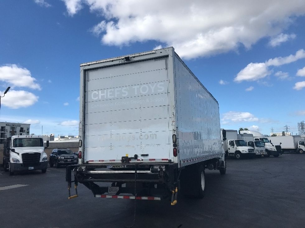 Medium Duty Box Truck-Light and Medium Duty Trucks-Hino-2017-268-Fontana-CA-195,426\n\t\tmiles-$ 46,000 - Image 13