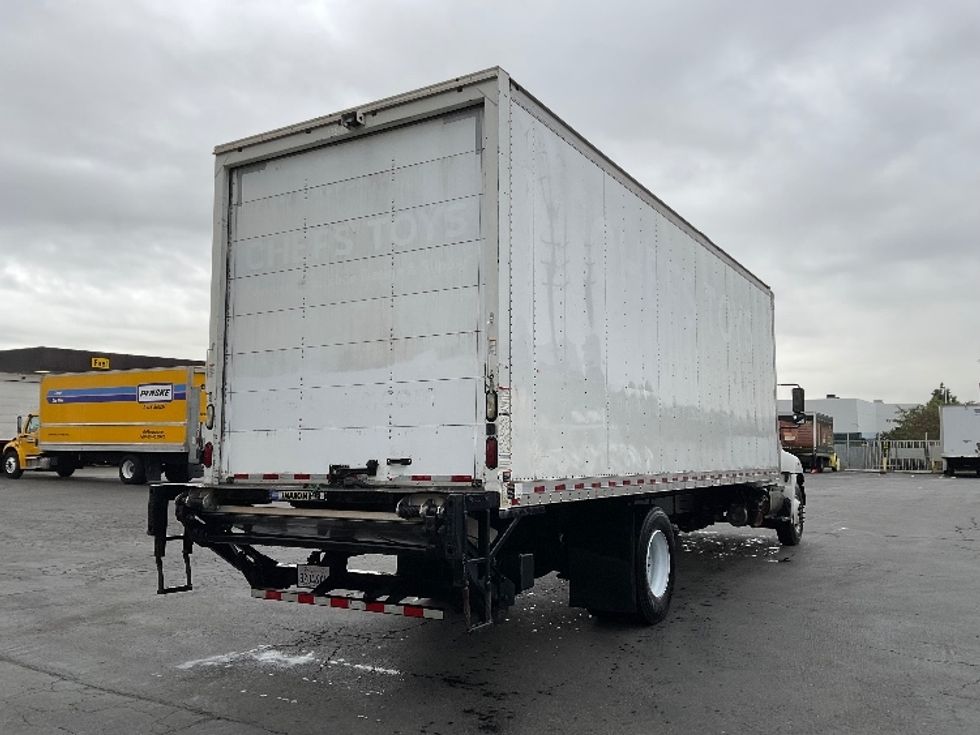 Medium Duty Box Truck-Light and Medium Duty Trucks-Hino-2017-268-Fontana-CA-217,261\n\t\tmiles-$ 43,000 - Image 13